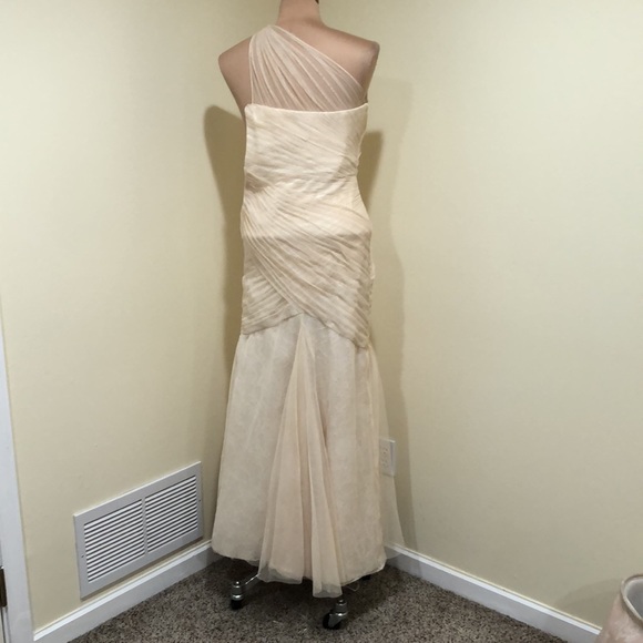 Monique Lhullier Wedding Dress Size 0P 0 Petite Cream Pleated Lace One Shoulder - Picture 6 of 13
